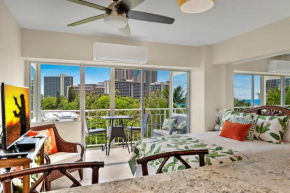 Waikiki Shore 515 Beachfront & Upgrade